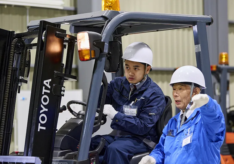 フォークリフト運転技能講習